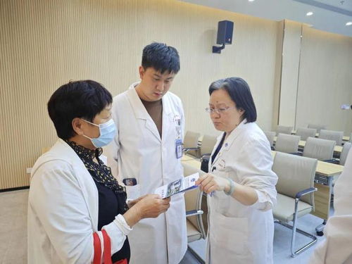 提升養老服務質量,寶山這里舉辦科普健康知識講座